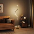 Pikkukuva 9 / 9: Lattiavalaisin, LED-spiraali, 20,5P x 20,5L x 146K cm, kulta