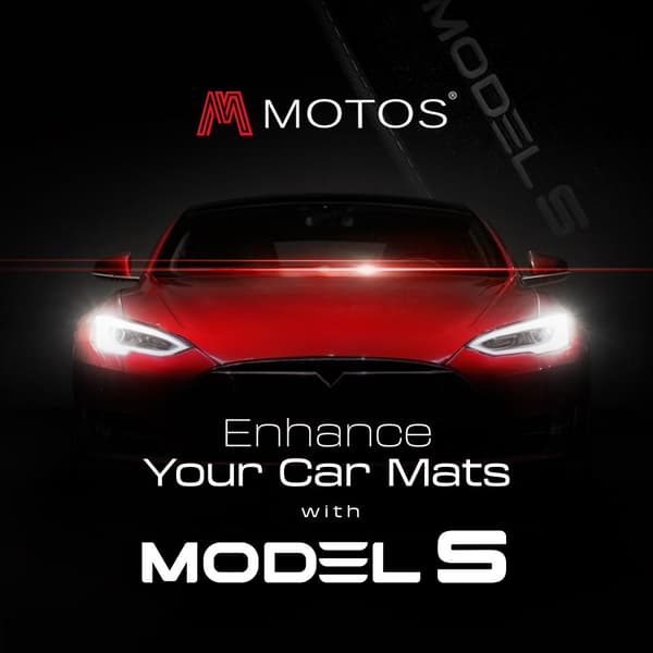 Personliga golvmattor i velour avsedd för Tesla Model S från 2012