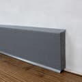Miniatyrbild 3 av 6: PROVISTON PVC-sockel 12 x 60 x 2500 mm Grå PVC-sockel i styvt skum med tonad flexibel läpp 12,5 meter | 5 stycken