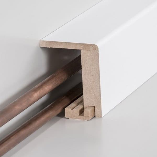 PROVISTON Sockel för värmerör nr 586 Upp till 88 mm hög 64 x 96 x 2500 mm Vitlackerad MDF 25 m | 10 stycken