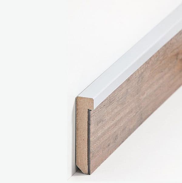 PROVISTON MDF Sockel 13 x 60 x 2500 mm Silverbelagd MDF Core Sockel för vinylgolv 12,5 meter | 5 stycken