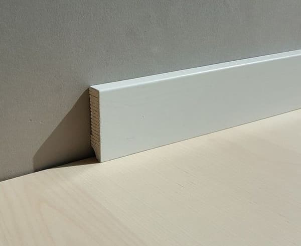 PROVISTON Massiv träsockel 16 x 60 x 2500 mm Vit att limma, skruva &amp; spik 2,5 meter | 1 st