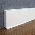 Miniatyrbild 4 av 5: Plint PVC expanderad 12 x 60 x 2500 mm Mjuk läpp färgad i massan av PROVISTON vit