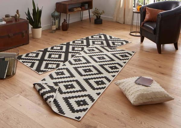 Bougari matta - under matta - 103129-80x350 - NORTHRUGS in - Outdoor Malta Vändbar matta Svart/kräm 80 x 350 cm