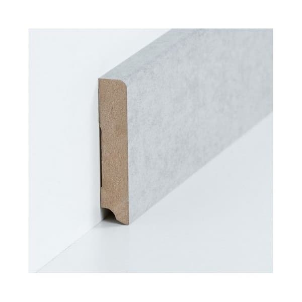 Plint MDF 19 x 96 x 2500 mm betong av PROVISTON