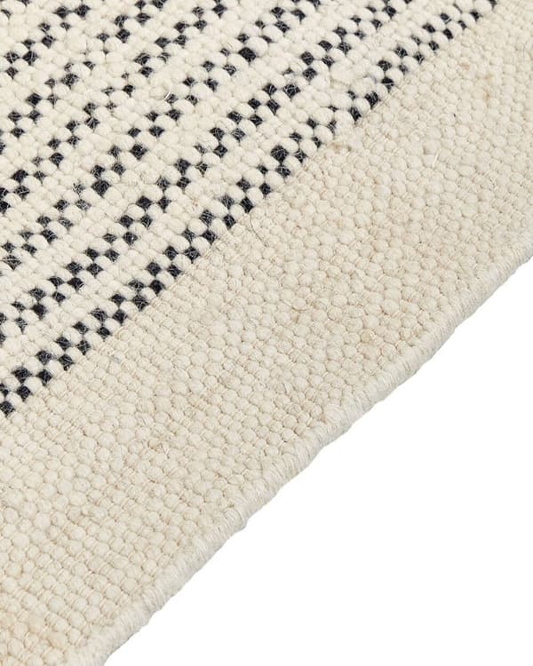 Villamatto 160 x 230 cm beige ja musta DIVARLI Lumarko!