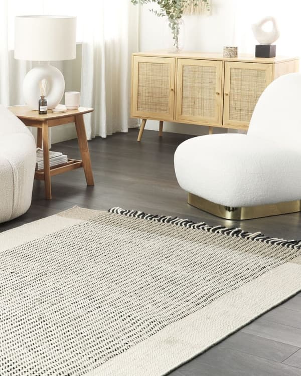 Villamatto 160 x 230 cm beige ja musta DIVARLI Lumarko!