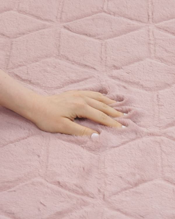Tæppe i kaninkunstpels 160 x 230 cm pink THATTA Lumarko!