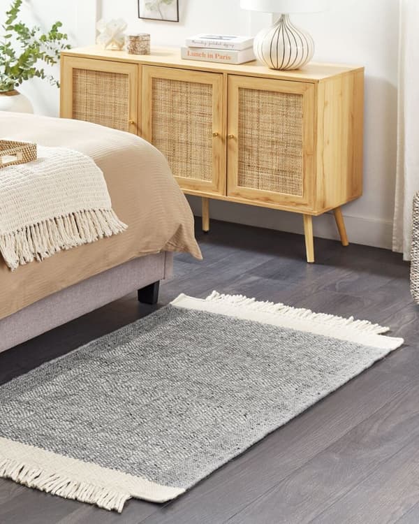 Ullmatta 80 x 150 cm grå med benvitt TATLISU Lumarko!