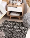 Miniatyrbillede 2 af 6: Lædertæppe 80 x 150 cm sort med beige FEHIMLI Lumarko!
