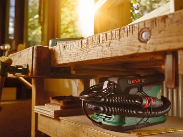 Bosch EasyVac 3 - Støvsuger - kanister - pose / uten pose