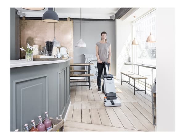 Nilfisk SC100 E - Golvskurmaskin - stående