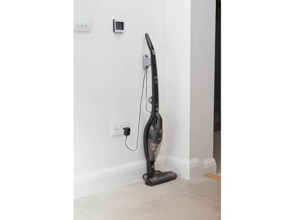 Black & Decker SVB620JW, 43,2 W, Tynnyri-imuri, Kuiva, Pölypussi, 0,5 L