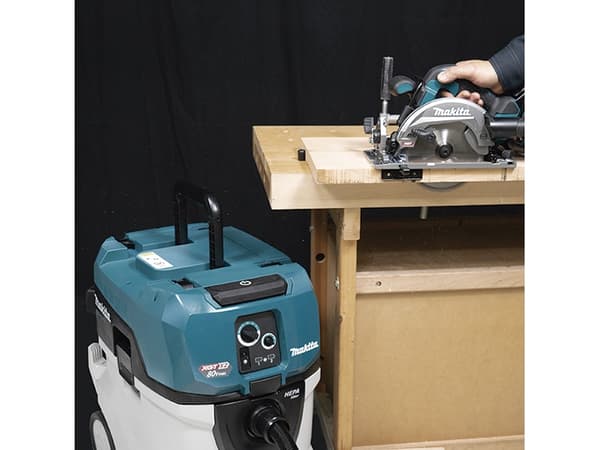 Makita VC007GLZ01