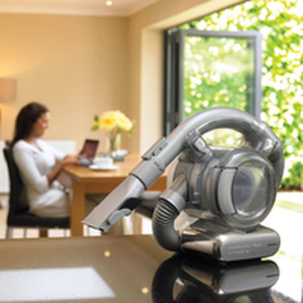 Käsipölynimuri Black & Decker PD1820L-QW