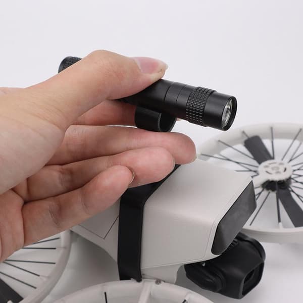 LED-lommelykt med brakett for DJI Flip