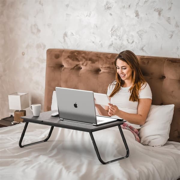 Utfällbart och höj- och sänkbart laptopbord i svart - läsbord för frukost och böcker för sängen vardagsrummet hemmakontoret kontoret och på resan