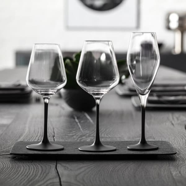 Villeroy & Boch Manufacture Rock -rödvinglas, 4 st