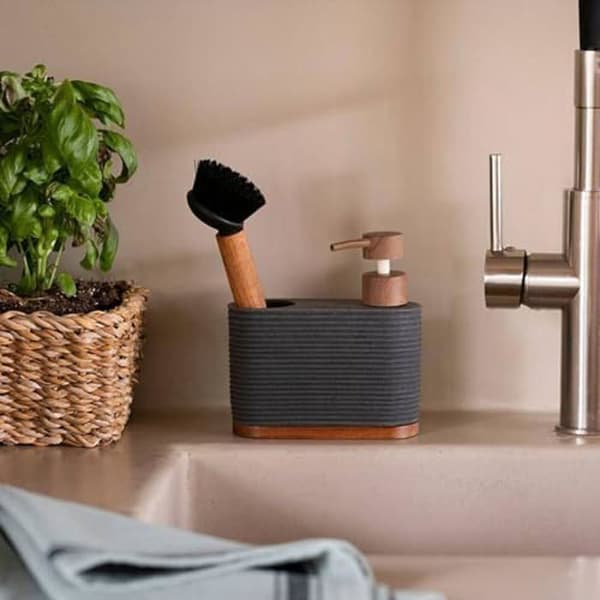 ANDREA HOUSE Polerad Grå/Acacia Dispenser