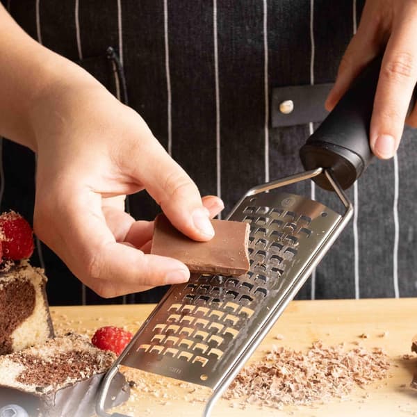 MasterChef Zester raastin - Tunnettu MasterChef Suomesta