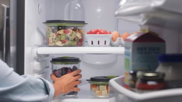 FoodSaver FFC022X förvaringsbehållare för livsmedel Oval låda 1,2 L Svart, Transparent 1 st