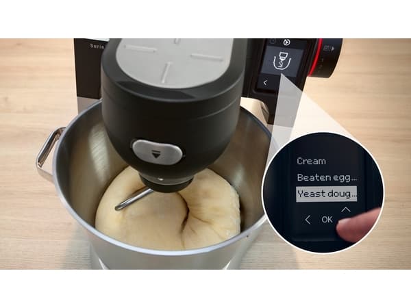 Bosch Serie 6 MUMS6ZS00, 5,5 l, Svart, Rostfritt stål, Rotations-, 1,1 m, Rostfritt stål, 1600 W