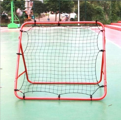 Fotboll rebounder för fotbollsträning