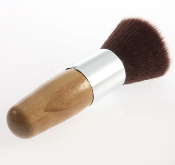 Originalborste från KABUKI-MINERALS (Flytande foundation)