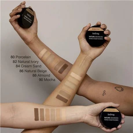 Isadora Nature Enhanced FlawlessCompact Foundation Mocha 90 - Foundation