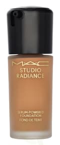 Miniatyrbillede 1 af 4: MAC Studio Radiance Serum-Powered Foundation 30 ml #NC30