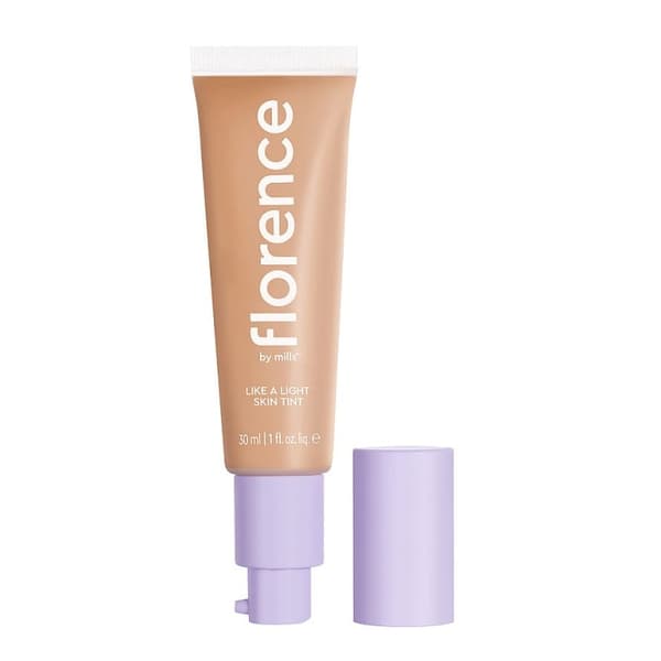 Florence by Mills Like A Light Skin Tint M080 Medium, jossa on lämpimiä ja kultaisia vivahteita