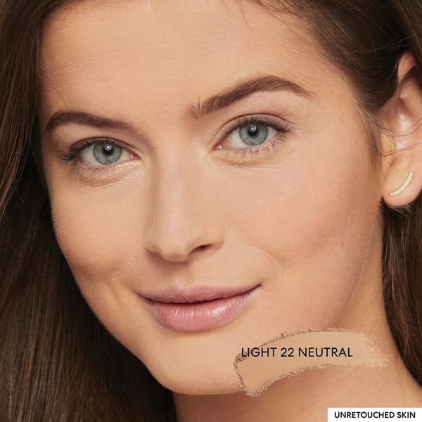 BareMinerals BarePro 16-Hour Skin-Perfecting Powder Foundation Light 22 Neutral