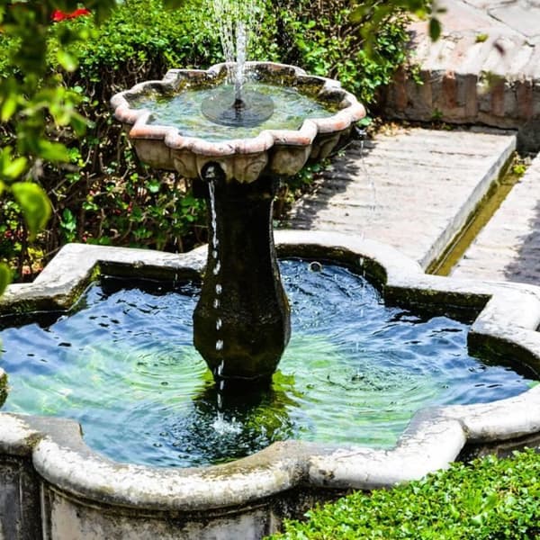 XMTECH 1,4W Solar Fountain Pump, Pond Fountain, Solar Bird Bath Fountain Pump, för damm och swimmingpool, rund
