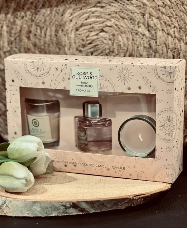 Aromaset Doftoljor Doftljus Doftpinnar Rose & Oud Wood