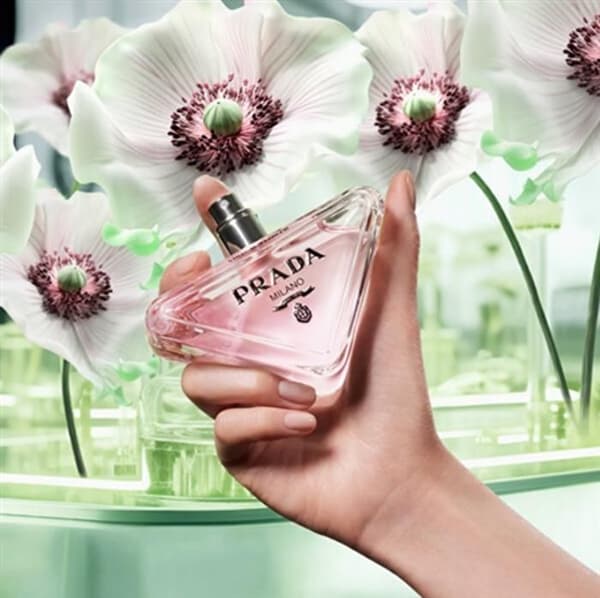Paradoxe Virtual Flower - EDP (återuppladdningsbar) - Volym: 30 ml