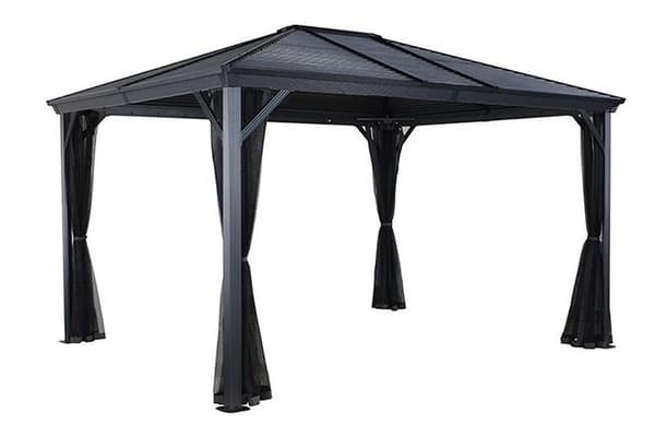 gikk Ventura Pergola
