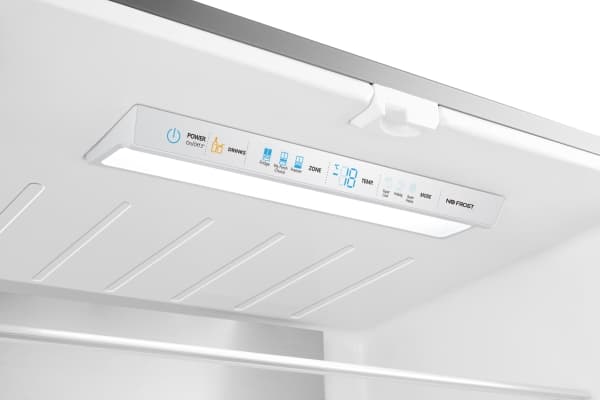 Hisense RF540N4SBI2, Frittstående, Fransk Dør, Rustfritt stål, Berøringskontroll, LED, På innsiden
