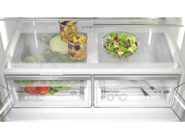 Bosch Serie | 6 KFD96APEA - Kjøleskap/fryser - fransk dør underfryser med isdispenser, vannautomat - bredde: 90.5 cm - dybde: 73.1 cm - høyde: 183 cm