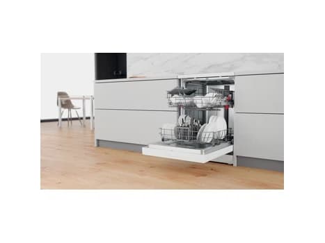 WHIRLPOOL 8003437643149 - Astianpesukone - Valkoinen