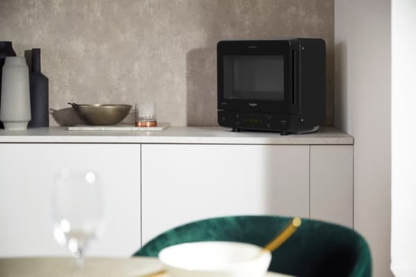 Whirlpool MAX34NB, 13 l, Berøringskontroll, Sort, 28 cm, 13,9 kg, 230VAC, 5A, 50Hz