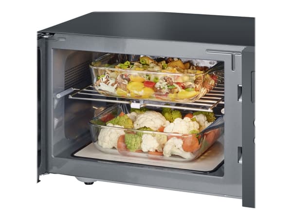 Severin MW 7763, Pöytämalli, Grillimikroaaltouuni, 25 L, 900 W, Painikkeet, Rotaatio, Musta, Hopea