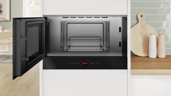 Bosch Series 8 BEL7321B1 Sisäänrakennettu mikroaaltouuni