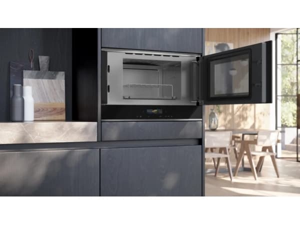 Siemens iQ700 BE732R1B1, Innebygget, Kombinasjon mikrobølge, 21 l, 900 W, Berøringskontroll, Sort