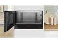 Miniatyrbilde 4 av 5: Bosch Serie 8 BFL9221B1, Innebygget, Solo mikrobølge ovn, 21 l, 900 W, Innebygd skjerm, TFT