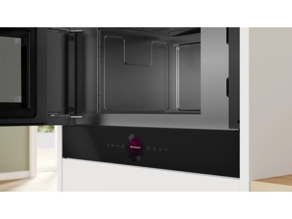 Bosch Serie 8 BFL9221B1, Innebygget, Solo mikrobølge ovn, 21 l, 900 W, Innebygd skjerm, TFT