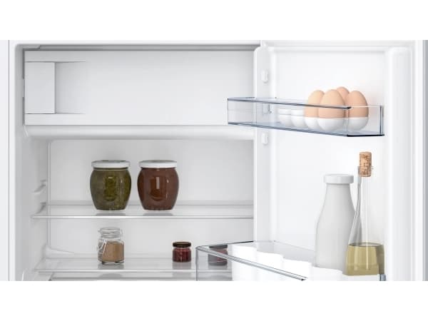 Neff KU2222FD0, 110 L, tiskialtaan alle, D, 35 dB, SN-T, 3 kg/24h