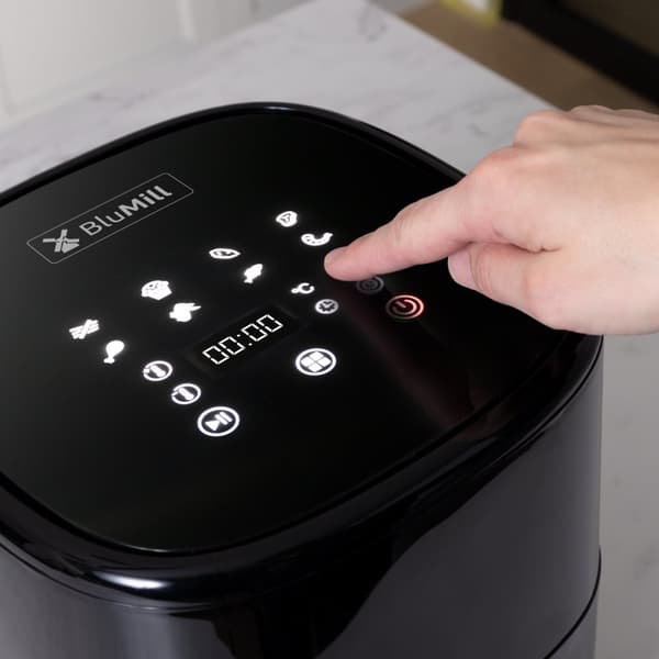 BluMill Smart Airfryer - Varmluftfritur med sprød plade - Airfryer 5 liter - Wifi og gratis App