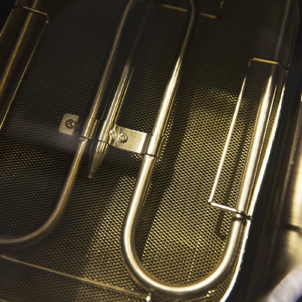 Cecotec 4.2-litre digital fryer, with stainless-steel black-tinted elegant design and 5 preset programmes. Features 3270 W power and includes OilClea