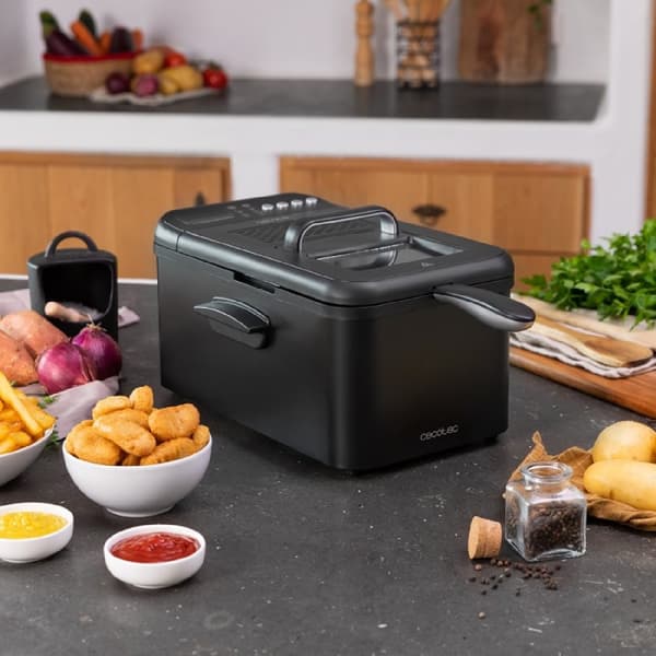 Cecotec 3.2-litre digital fryer, with stainless-steel, black-lacquered elegant design and 5 preset programmes. Features 2400 W power and includes Oil