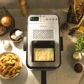 Miniatyrbild 5 av 5: Cecotec 4.2-litre digital fryer, with stainless-steel elegant design and 5 preset programmes. Features 3270 W power and includes OilClean filter whic